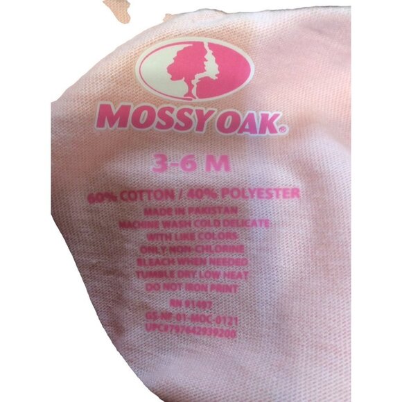 MOSSY Oak Short Sleeve Onesie  3-6 Months Pink/Camouflage Cotton/Polyester - Picture 3 of 3